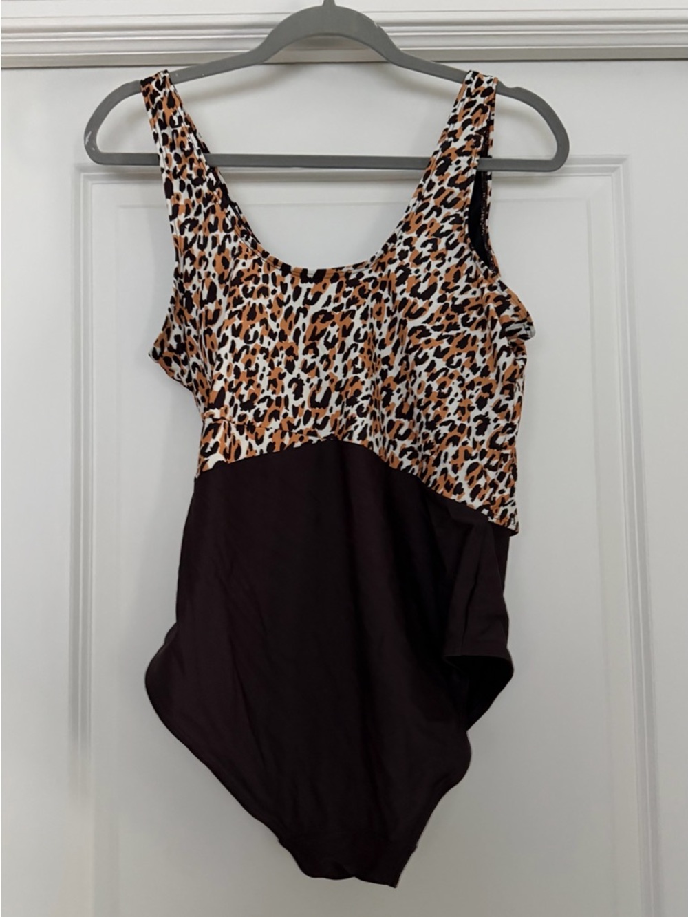 Leopard Print Wrap Front Tank swimsuit - Brown/Black - Picture 7 of 8
